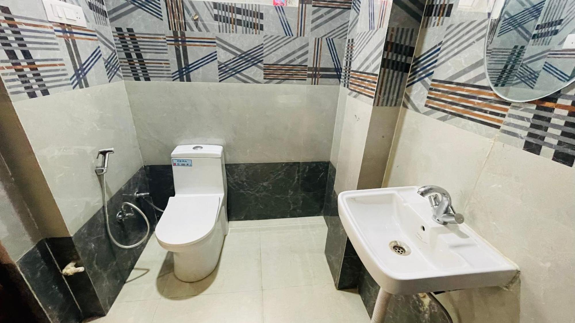 Two Bhk Abode In Golf City לקנאו מראה חיצוני תמונה